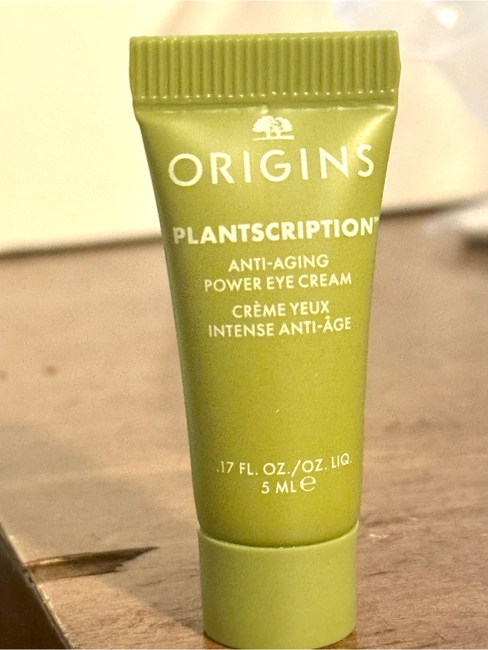 PLANTSCRIPTION™
Wrinkle Correction Eye Cream With Encapsulated Retinol 5ml